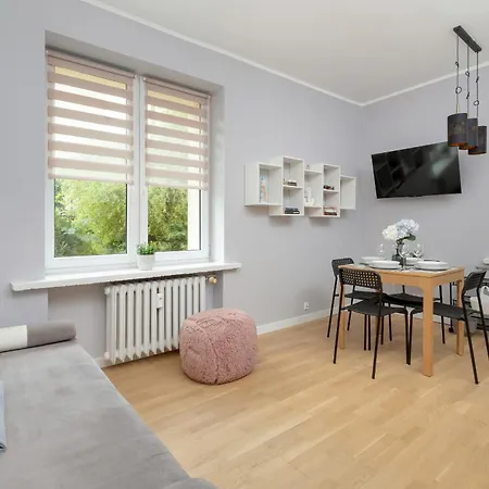 Przytulny Z Wifi I Smarttv W Gdyni By Rent Like *
